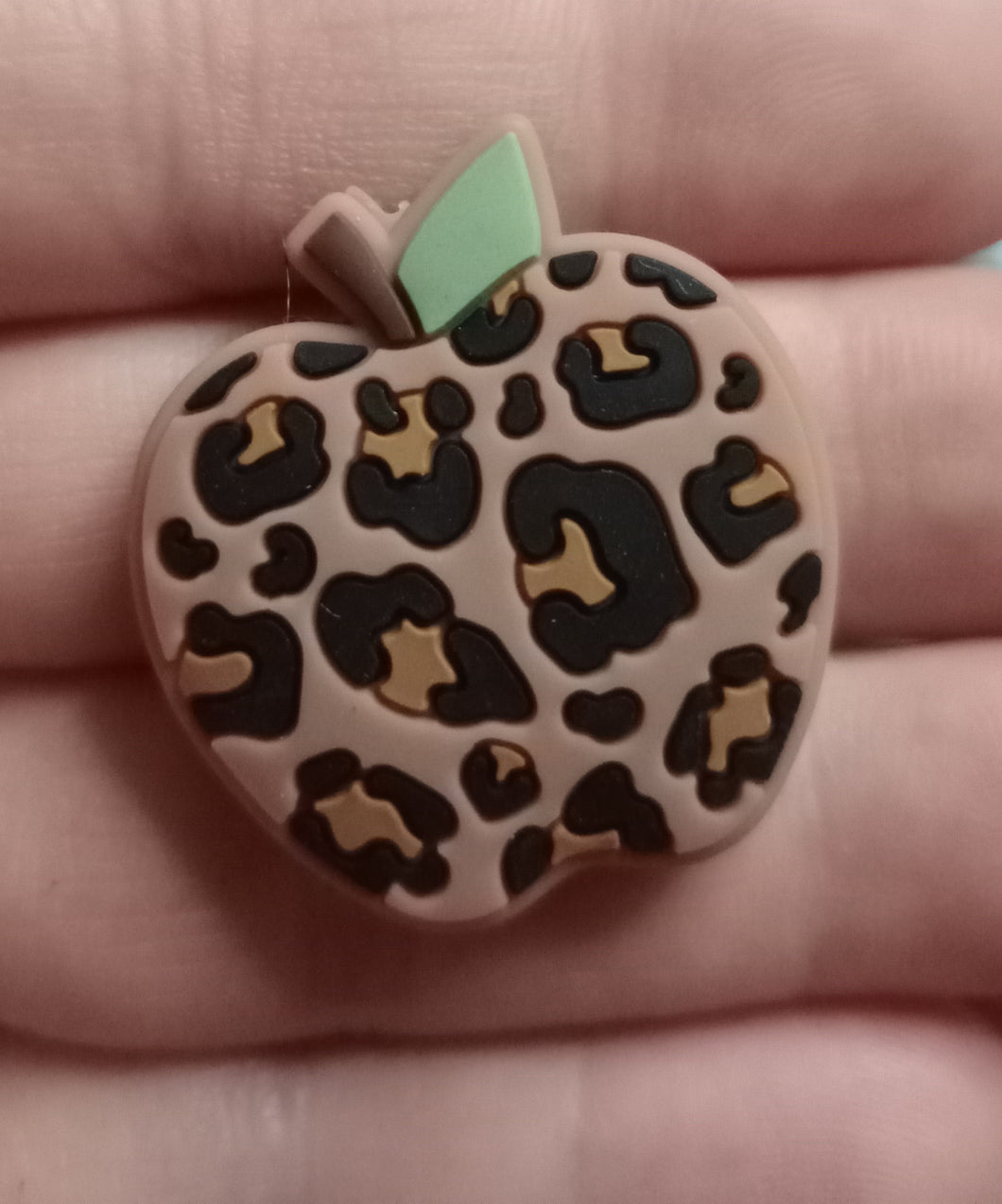 Leopard Print Apple (little alien supply exclusive)